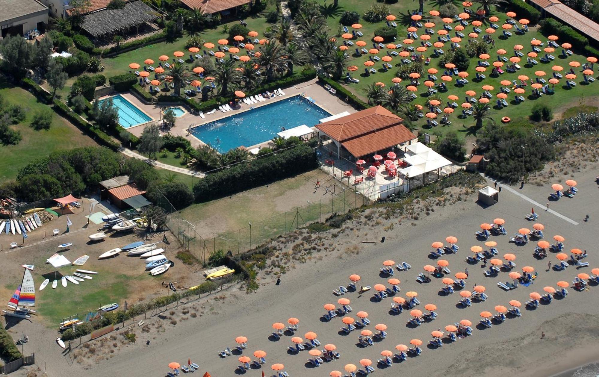 Torre Del Sole Hotell Tarquinia Exteriör bild