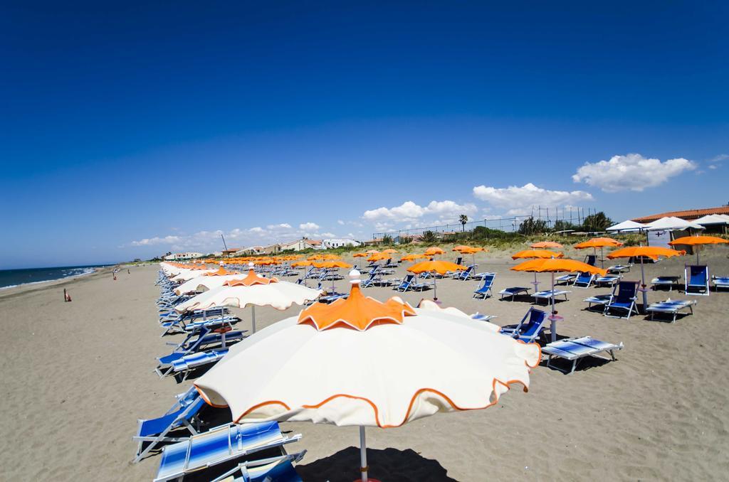 Torre Del Sole Hotell Tarquinia Exteriör bild