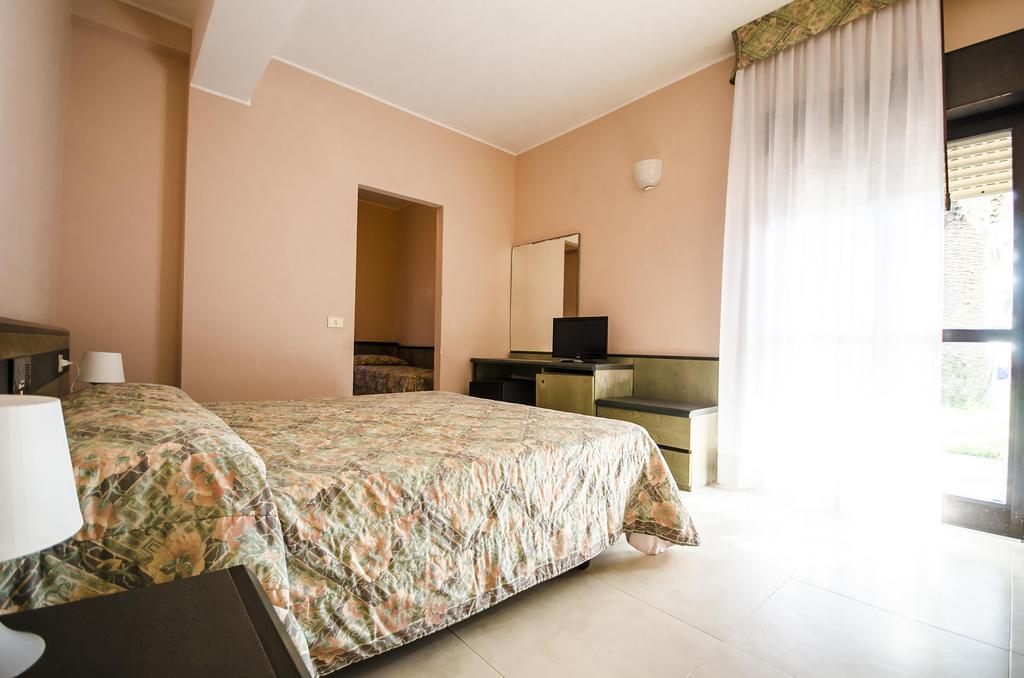 Torre Del Sole Hotell Tarquinia Exteriör bild