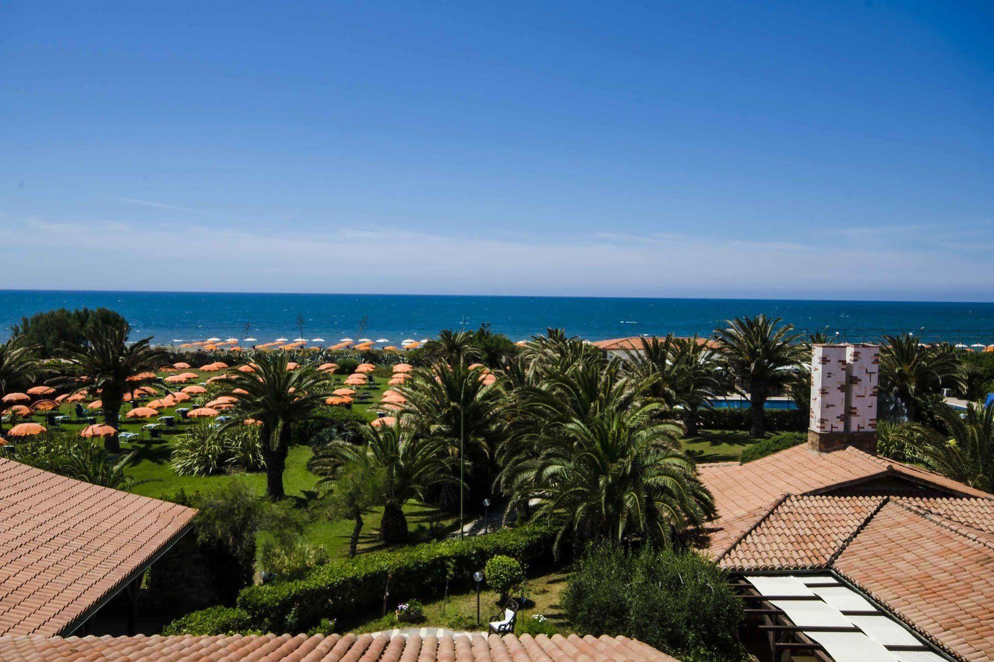 Torre Del Sole Hotell Tarquinia Exteriör bild